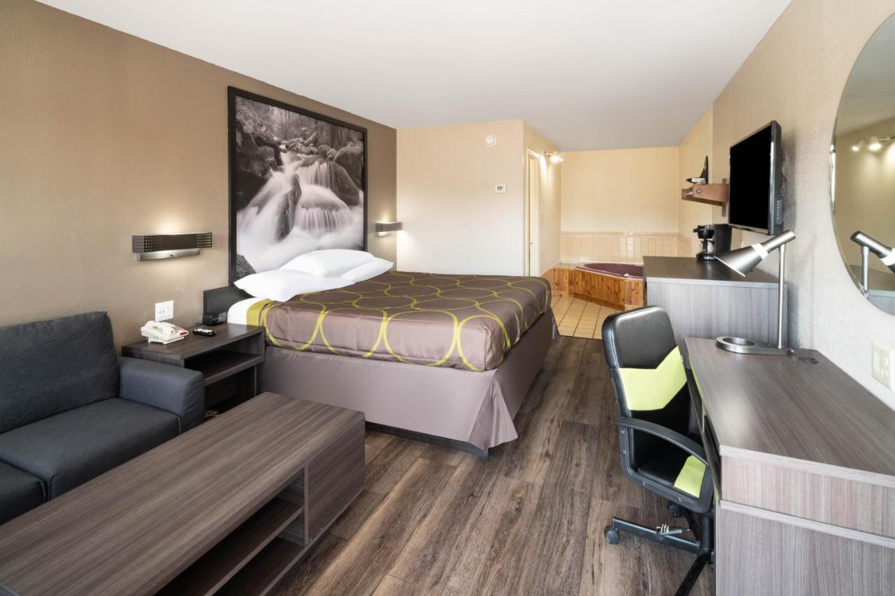 Super 8 By Wyndham Cleveland Μοτέλ Εξωτερικό φωτογραφία