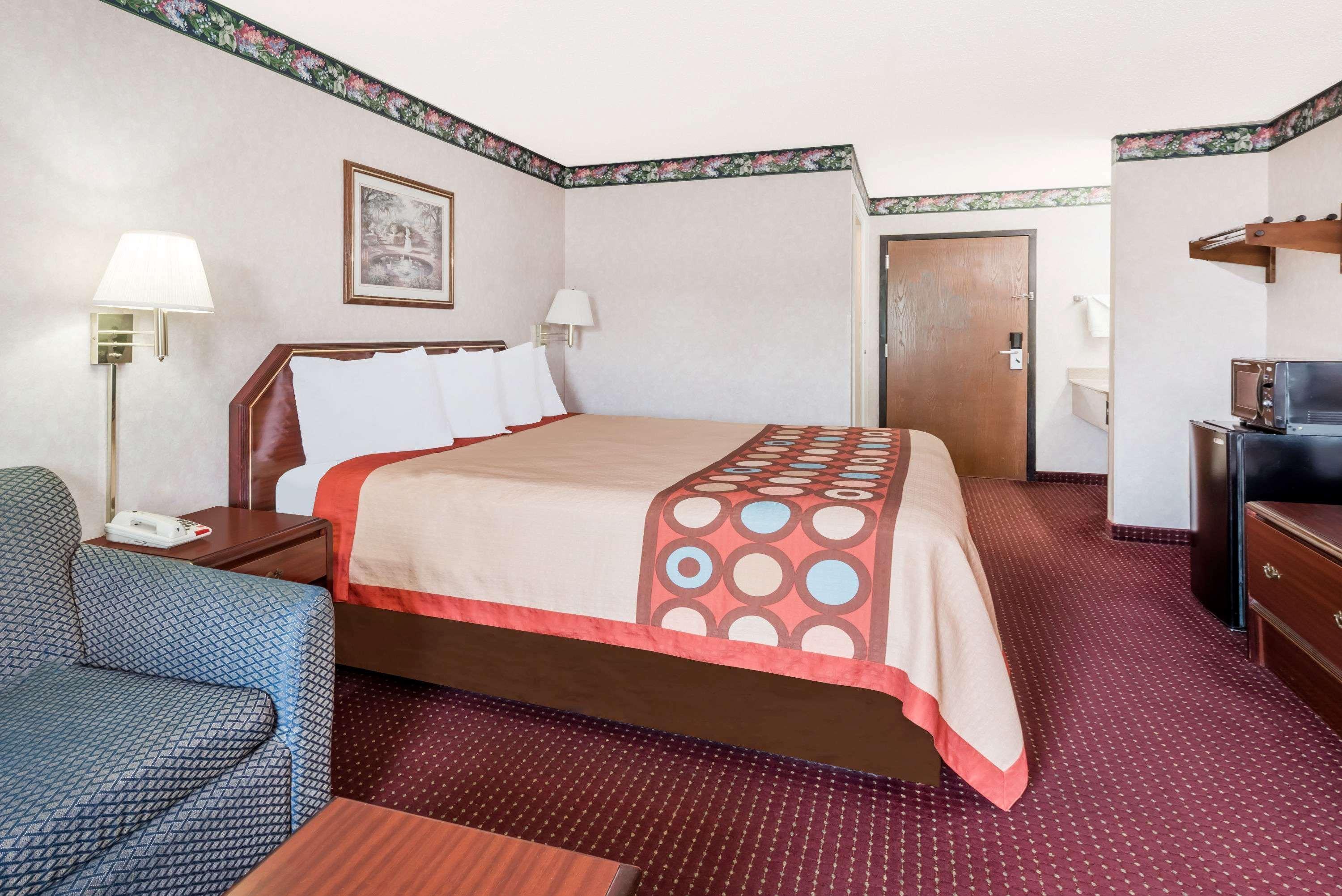 Super 8 By Wyndham Cleveland Μοτέλ Εξωτερικό φωτογραφία