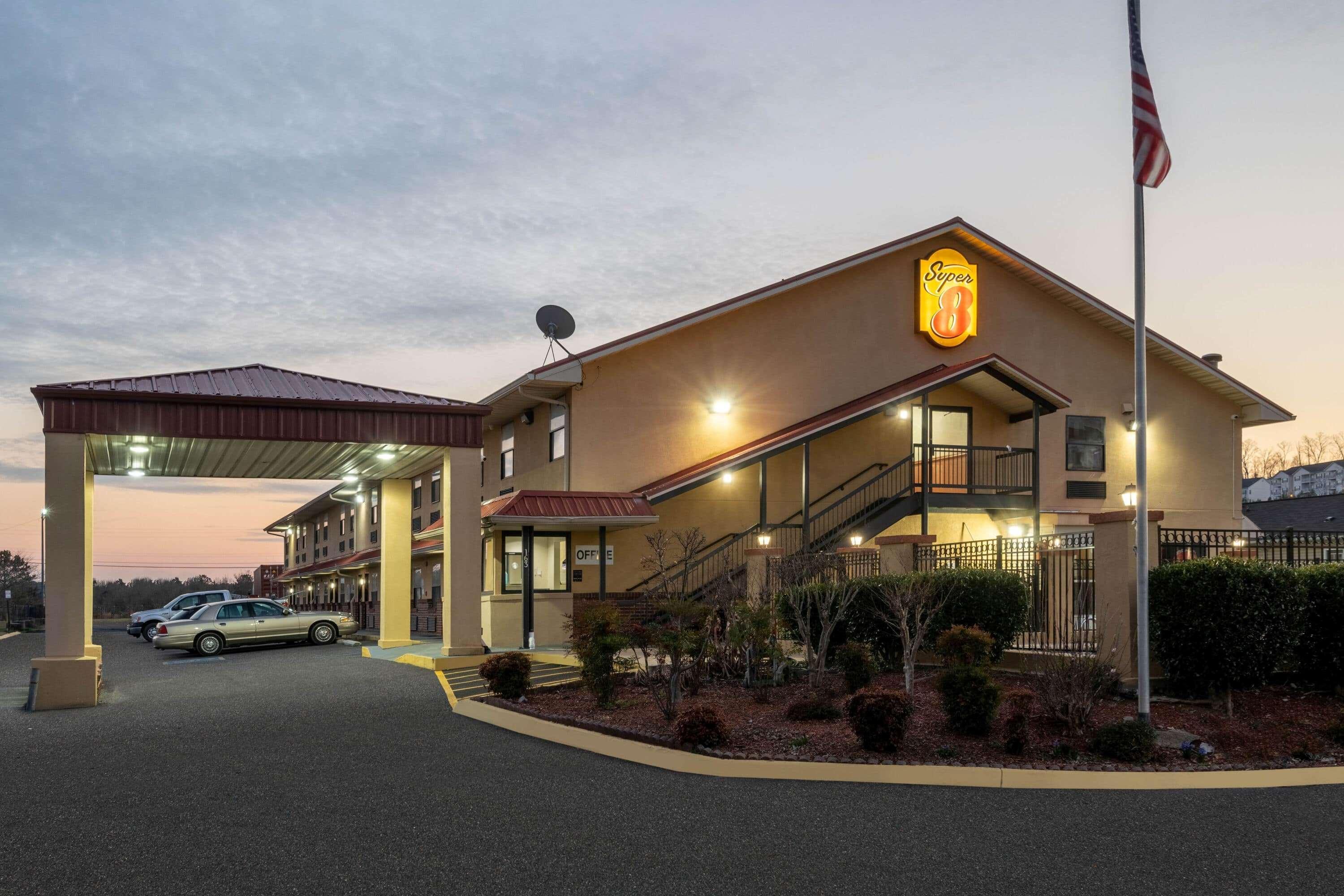 Super 8 By Wyndham Cleveland Μοτέλ Εξωτερικό φωτογραφία