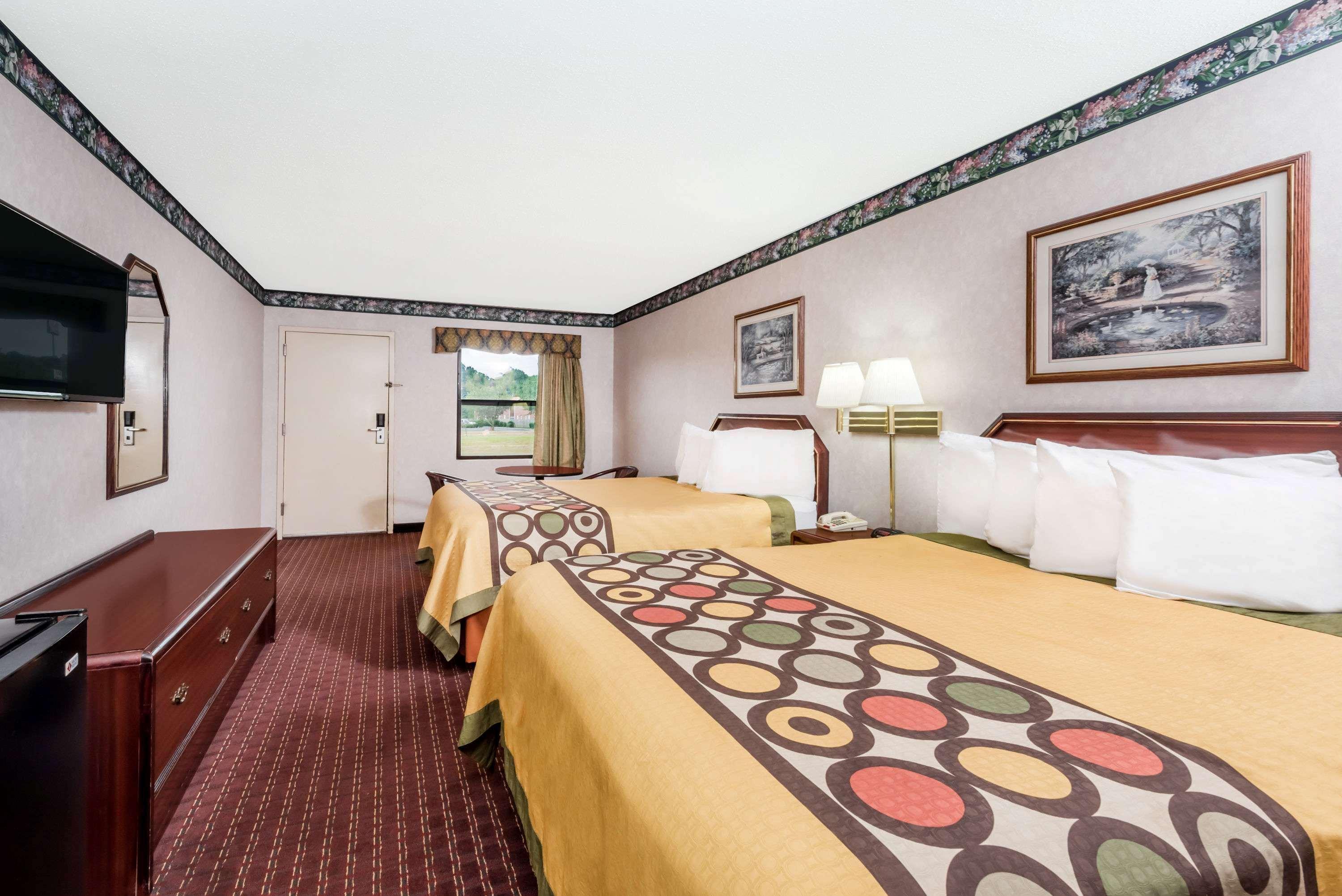 Super 8 By Wyndham Cleveland Μοτέλ Εξωτερικό φωτογραφία