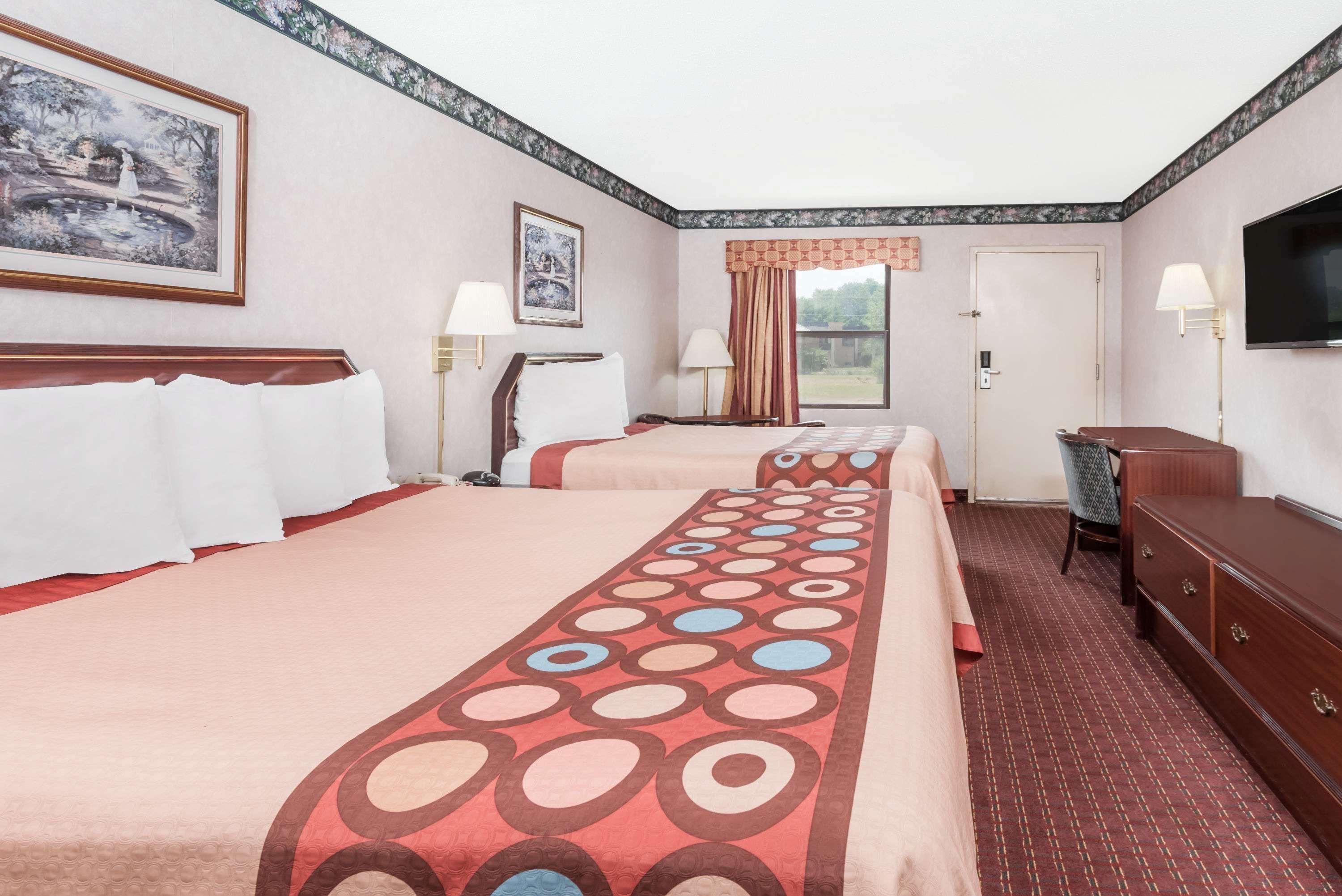 Super 8 By Wyndham Cleveland Μοτέλ Εξωτερικό φωτογραφία